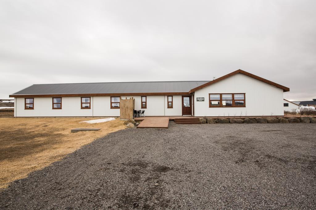 Skalinn Between Gullfoss And Geysir - Myrkholt Farm Haukadalur Exterior photo