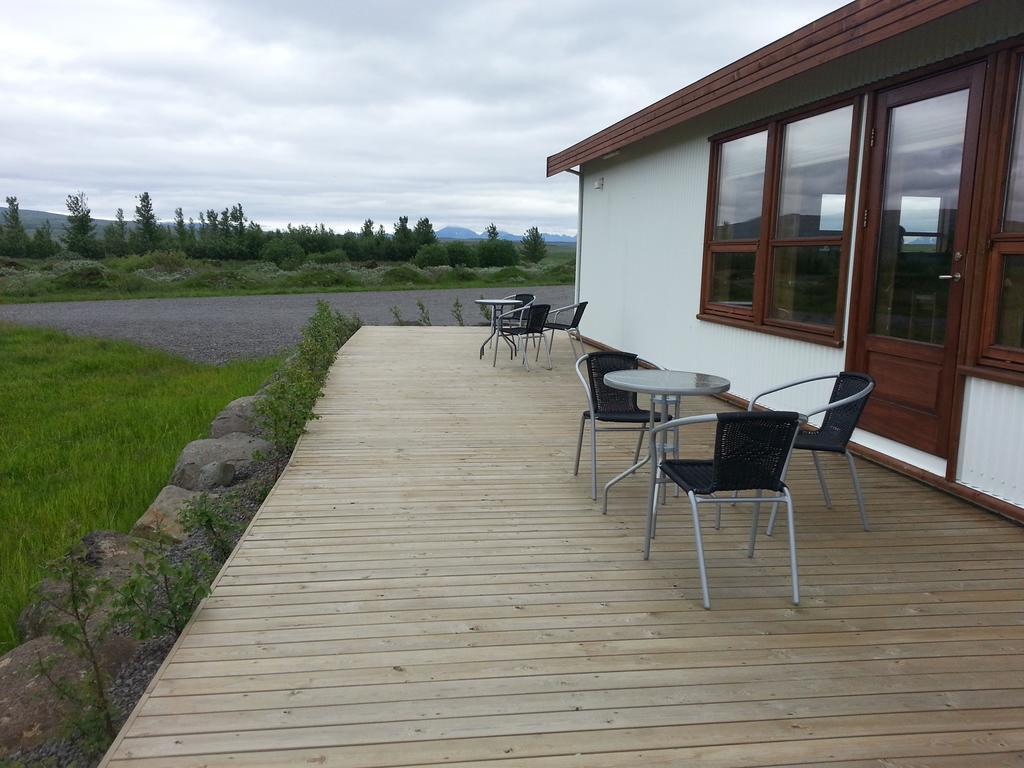 Skalinn Between Gullfoss And Geysir - Myrkholt Farm Haukadalur Exterior photo