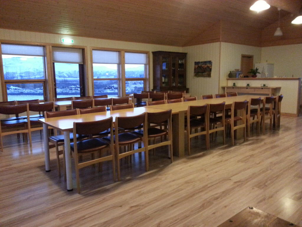 Skalinn Between Gullfoss And Geysir - Myrkholt Farm Haukadalur Exterior photo