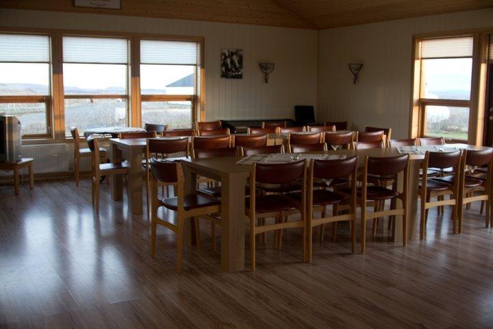 Skalinn Between Gullfoss And Geysir - Myrkholt Farm Haukadalur Exterior photo